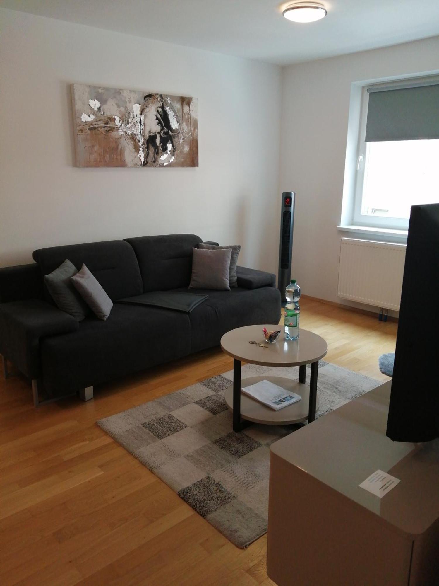 Apartment Tesla เวียนนา ภายนอก รูปภาพ